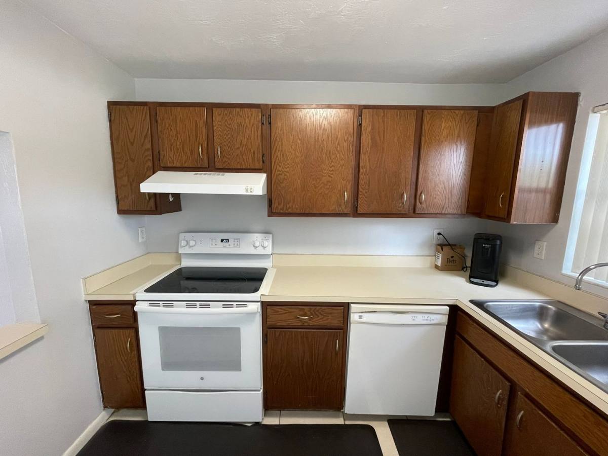 Townhouse for rent at 980 Canal View Blvd, Port Orange, FL 32129