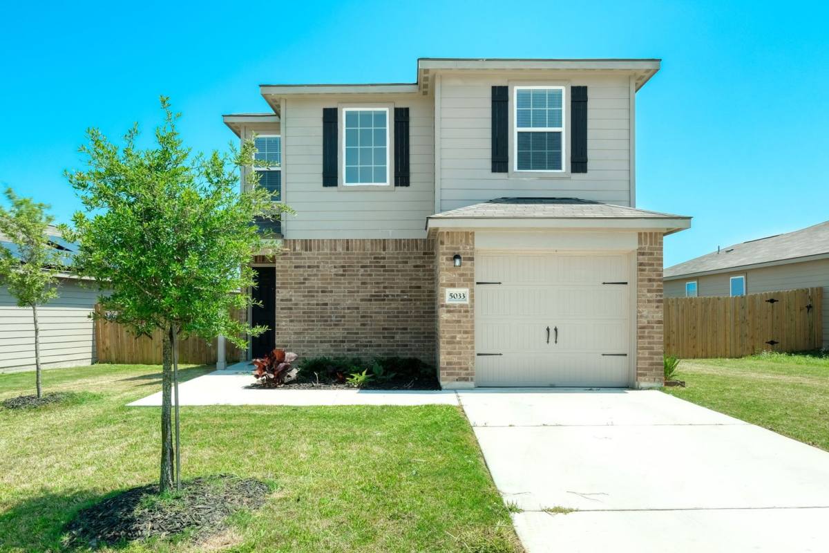House for rent at 5033 Cressler Lane, Jarrell, TX 76537