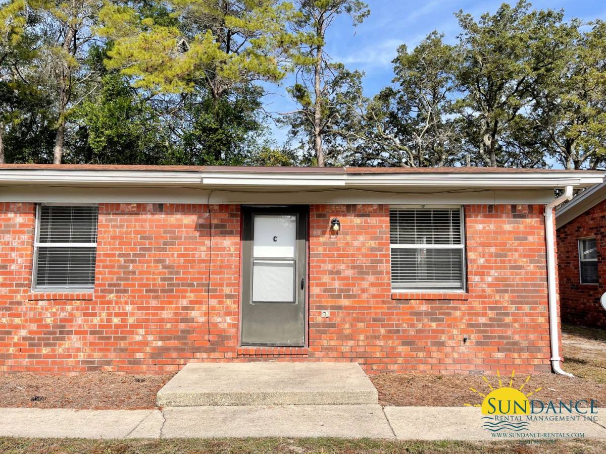 Apartment for rent at 790-C Navy St, Fort Walton Beach, FL 32547