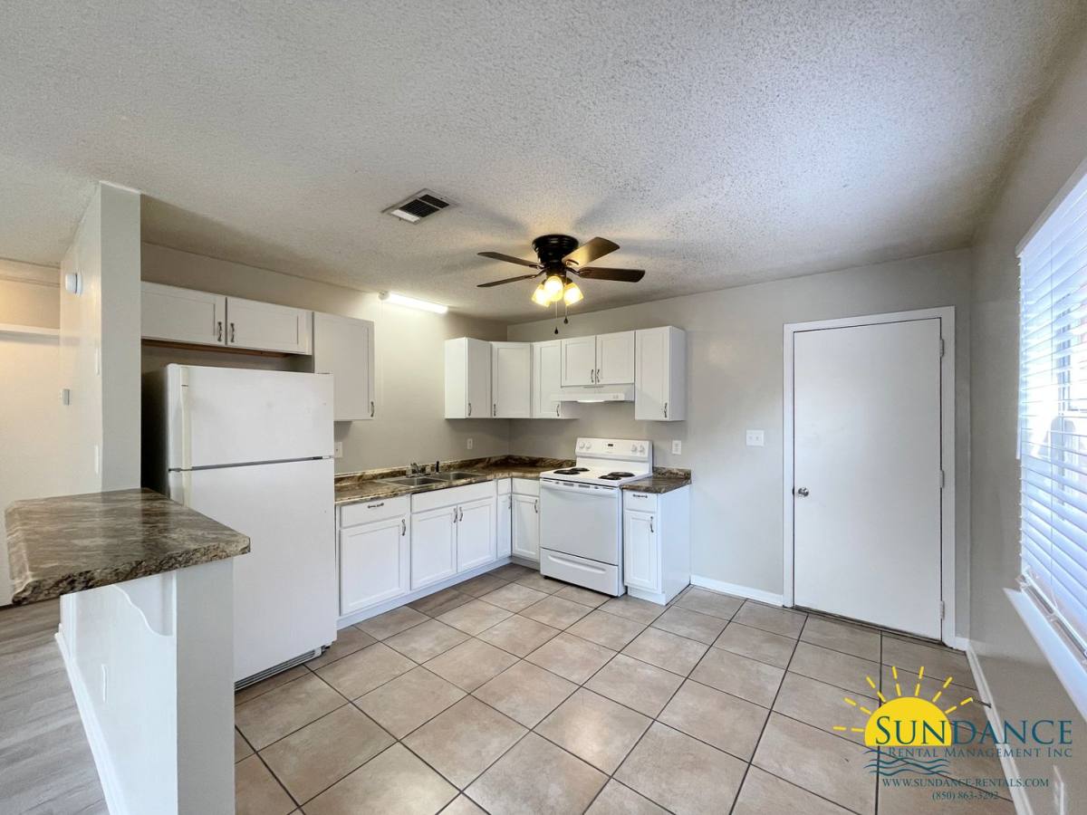 Apartment for rent at 790-C Navy St, Fort Walton Beach, FL 32547