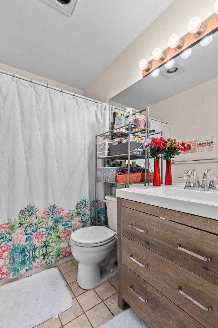 Condo for rent at 4031 S 66th St, Tacoma, WA 98409