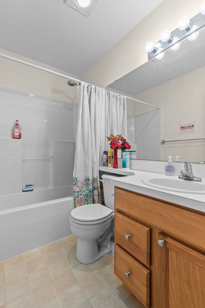 Condo for rent at 4031 S 66th St, Tacoma, WA 98409