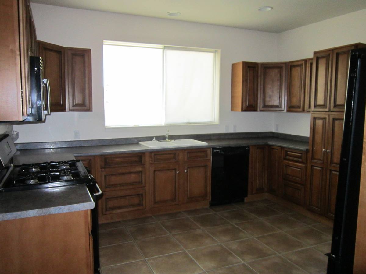 House for rent at 438 High St, Klamath Falls, OR 97601