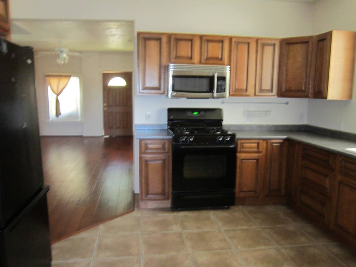 House for rent at 438 High St, Klamath Falls, OR 97601
