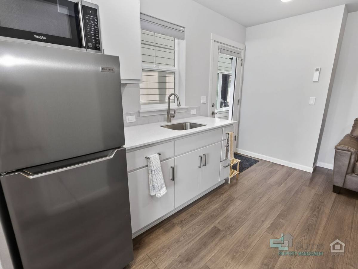 House for rent at 8435 SE Kinnaman St, Hillsboro, OR 97123