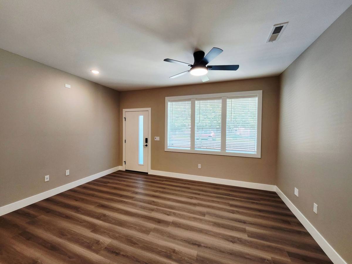 Townhouse for rent at 2112 N Rd, Pasco, WA 99301