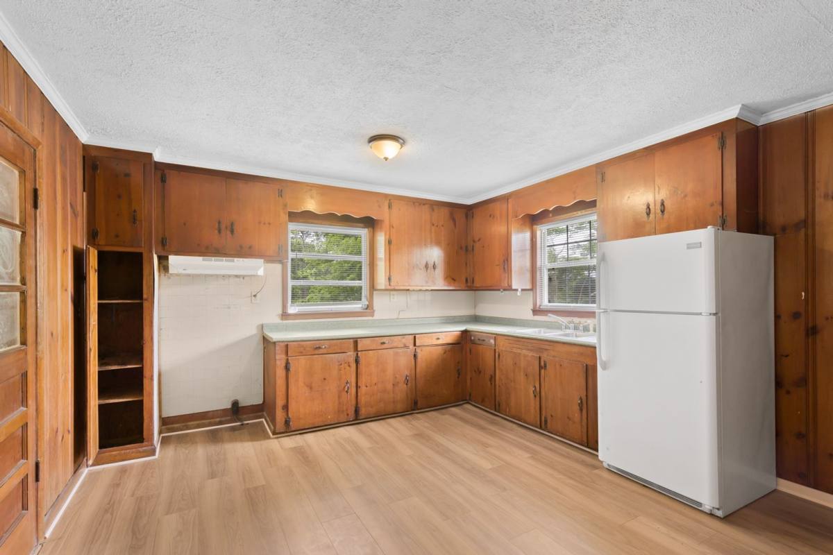 House for rent at 305 N 16th St, Opelika, AL 36801