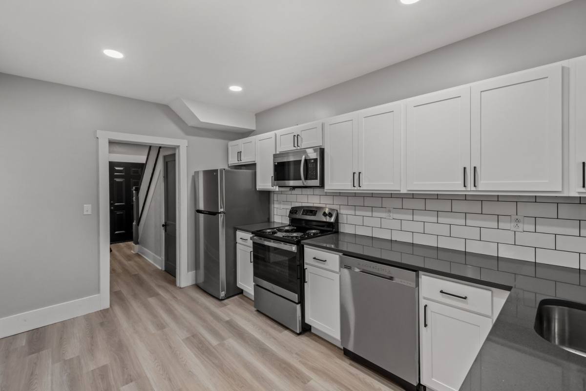 House for rent at 109 W Cherryhill, Pittsburgh, PA 15210