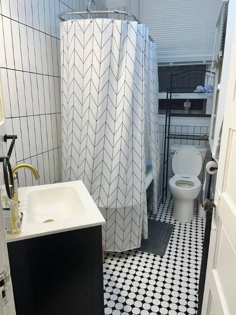 Apartment for rent at 709 W Nevada St, Urbana, IL 61801