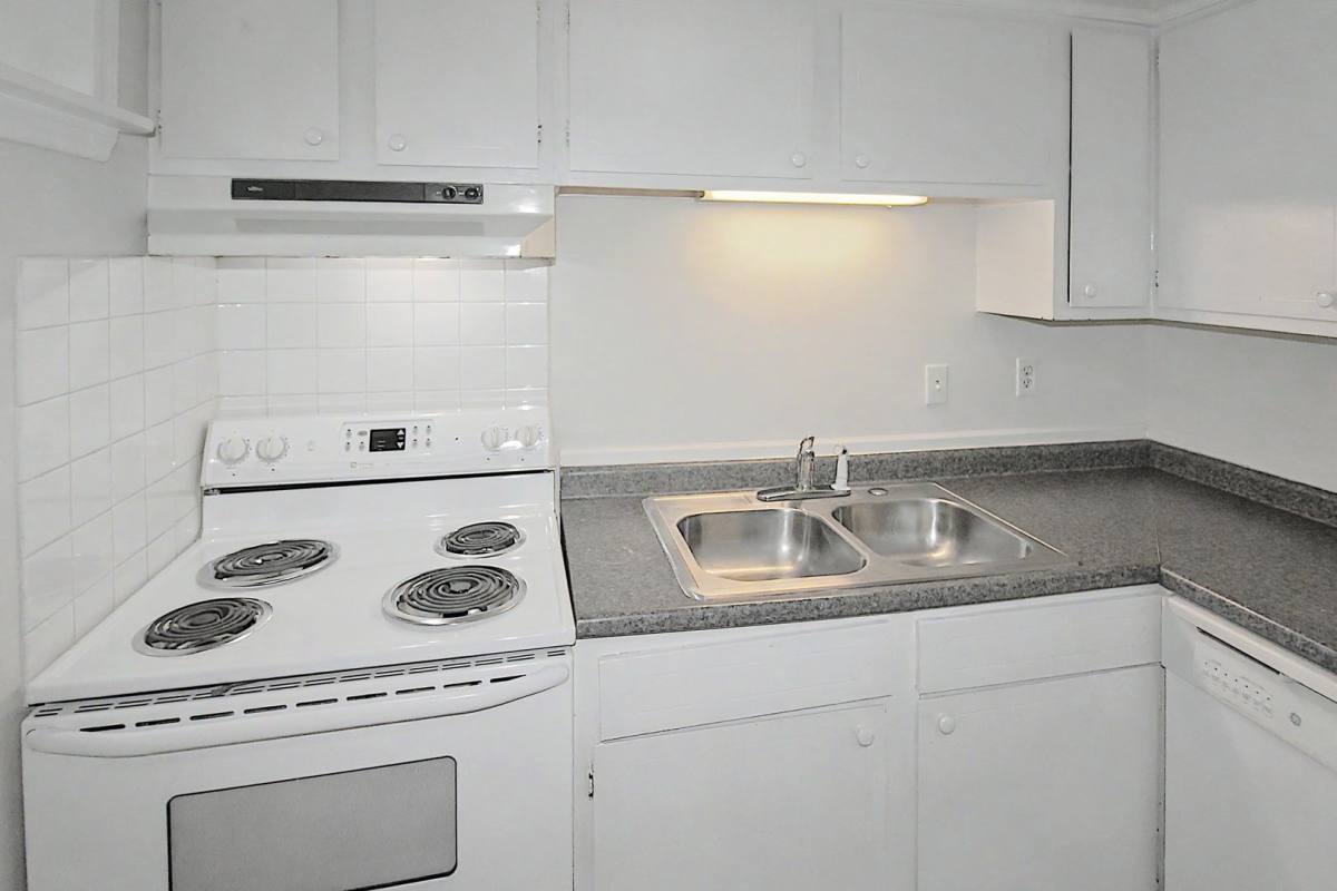 Apartment for rent at 2535 Vail Ave, Charlotte, NC 28207
