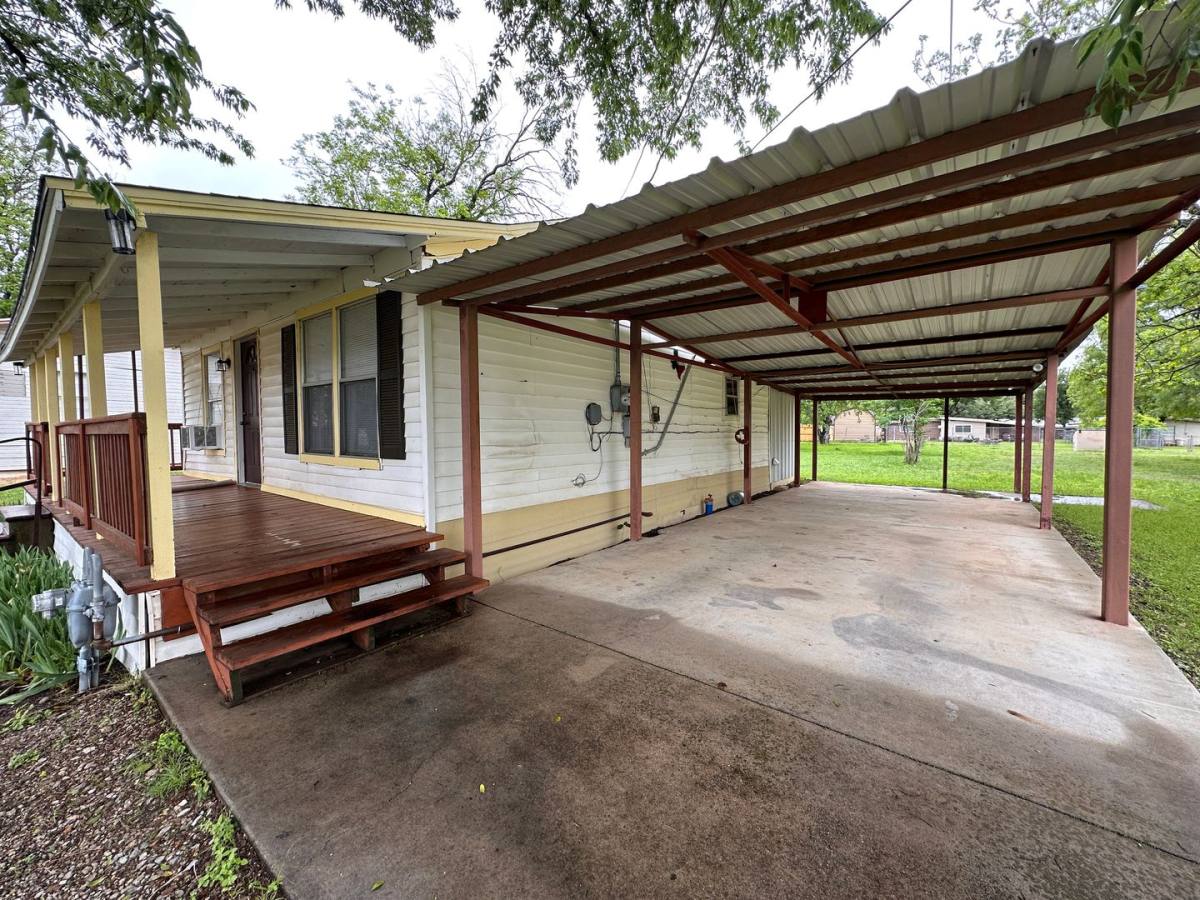 House for rent at 3613 Durham Ave, Brownwood, TX 76801