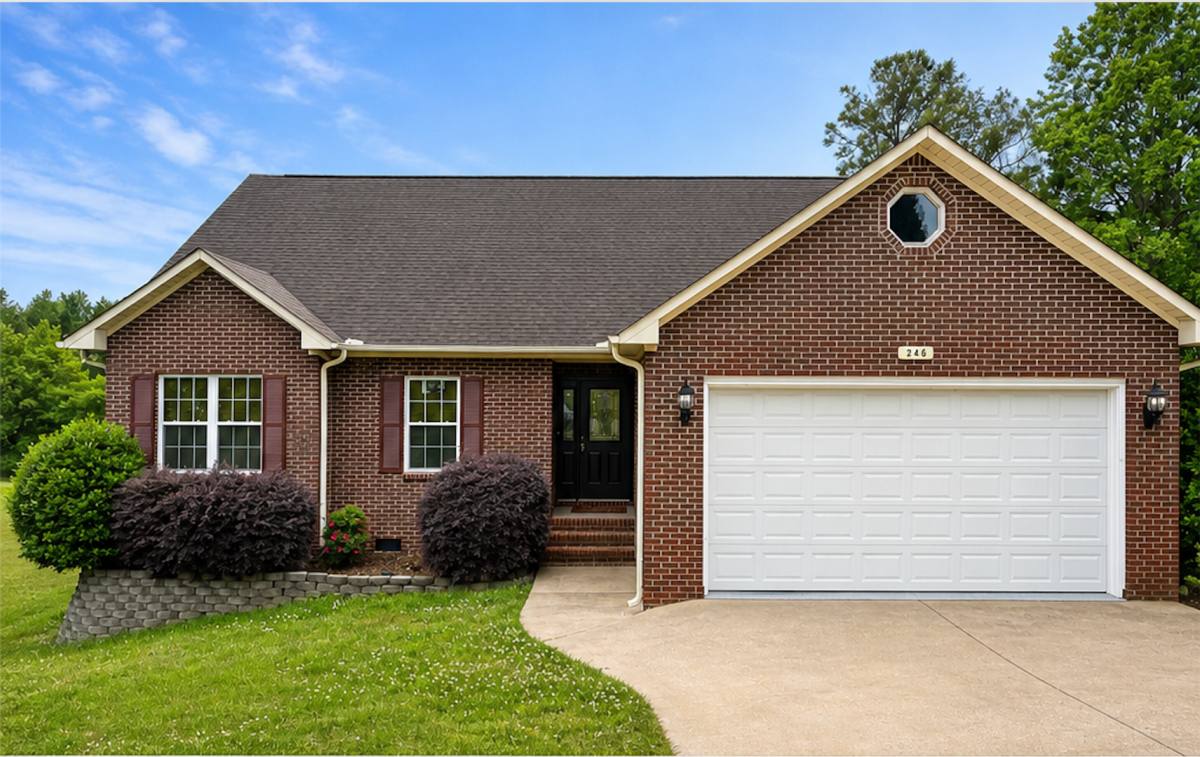 House for rent at 246 Lynhaven Dr, Spartanburg, SC 29303