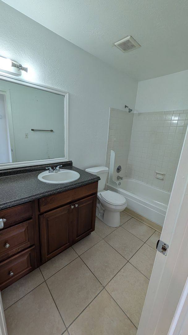 Condo for rent at 4028 Billingsgate Rd, Orlando, FL 32839