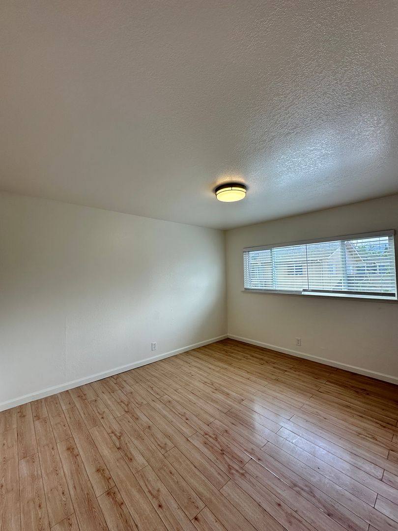Apartment for rent at 590 Stoney Court, Gilroy, CA 95020