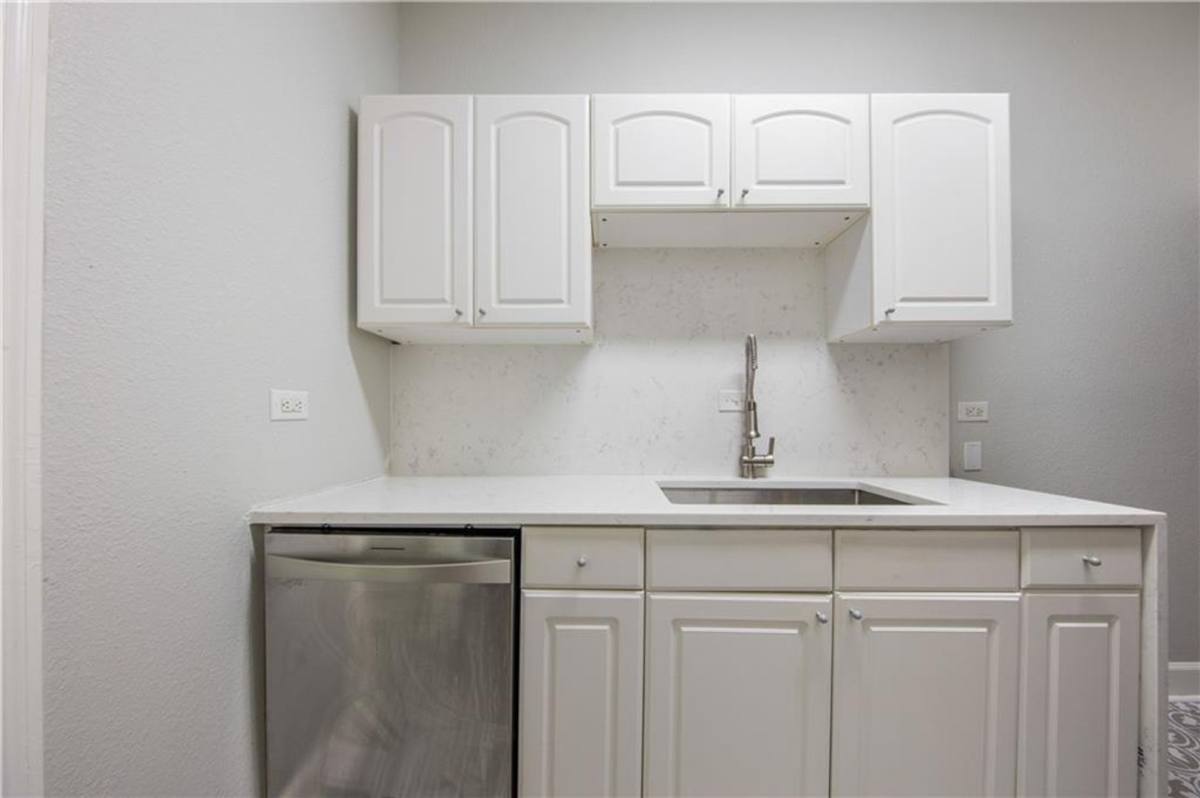 Townhouse for rent at 405 E 32nd St #B, Austin, TX 78705