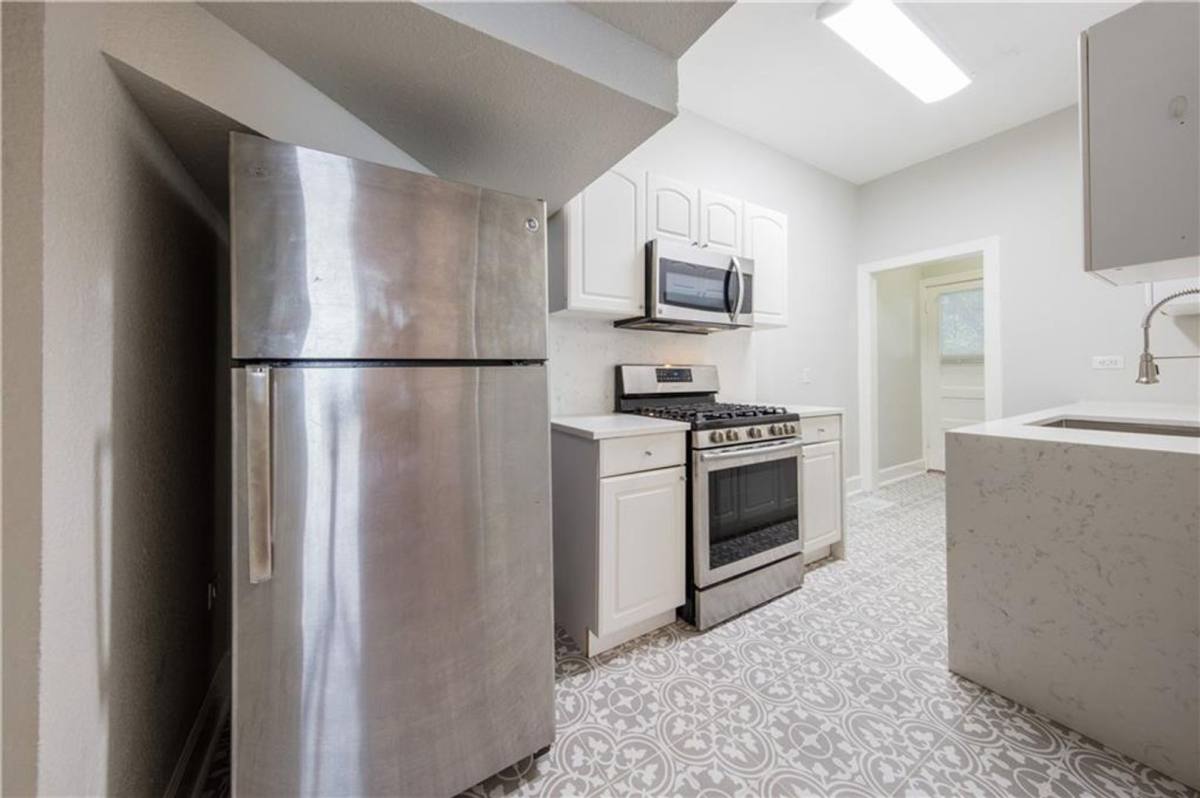 Townhouse for rent at 405 E 32nd St #B, Austin, TX 78705