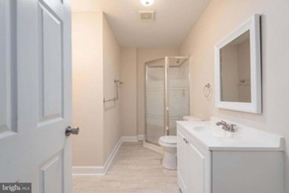 House for rent at 1013 Eastern View Dr, Fredericksburg, VA 22405
