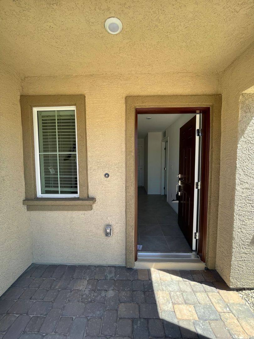 House for rent at 626 Sedum Ave, Henderson, NV 89015