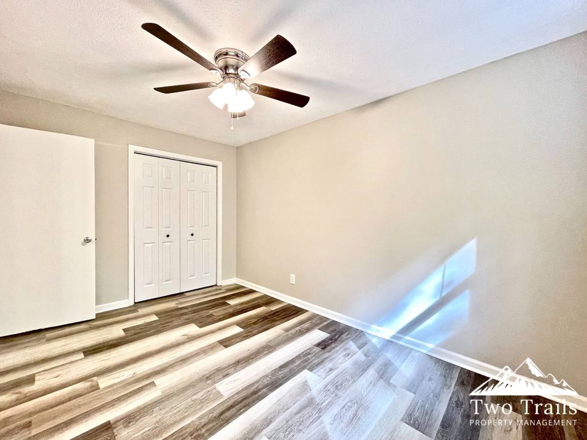 Apartment for rent at 555 Finley Cove Rd, Hendersonville, NC 28739