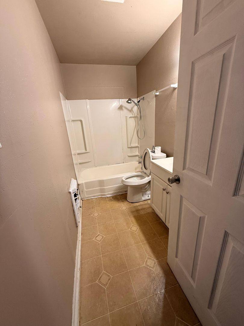 Apartment for rent at 3431 Canal Ave, Groves, TX 77619