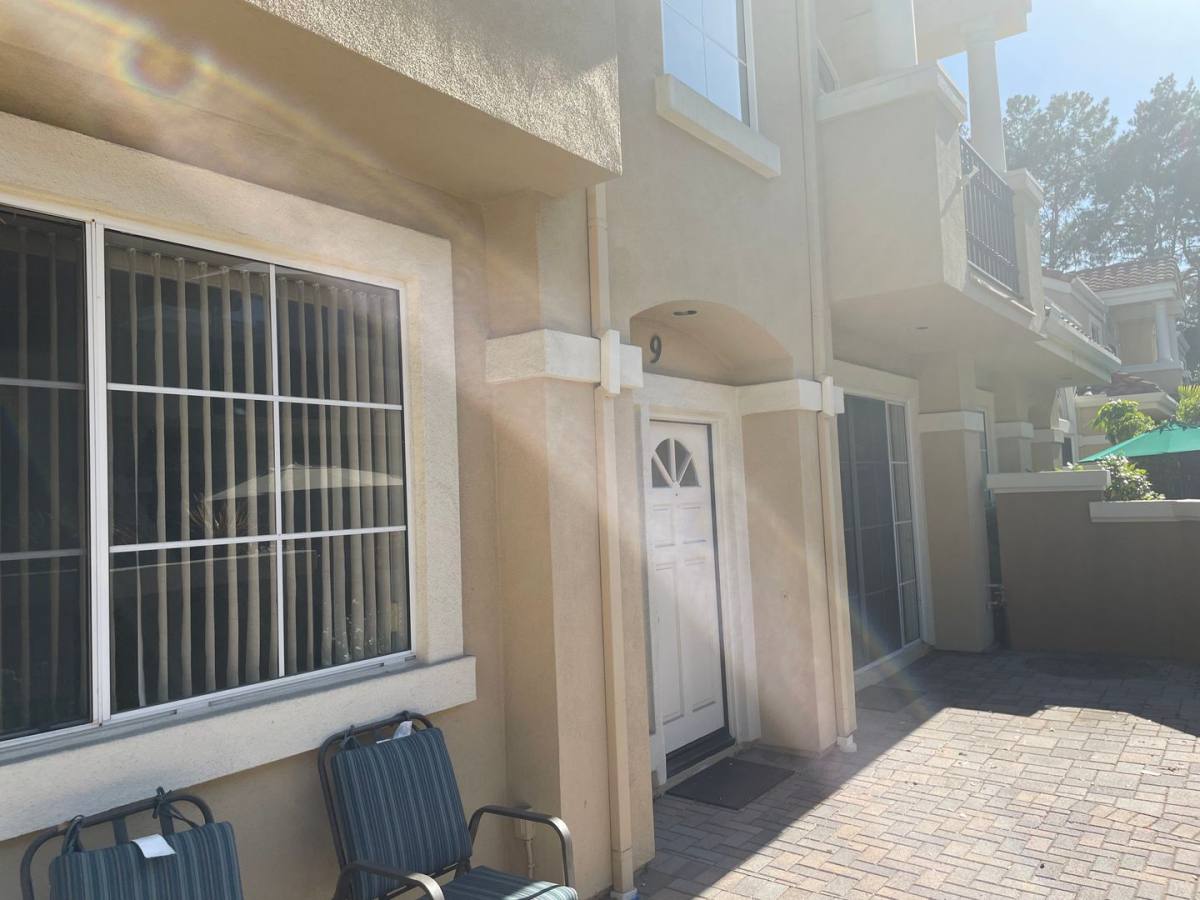 Townhouse for rent at 9 Theater Lane, Aliso Viejo, CA 92656