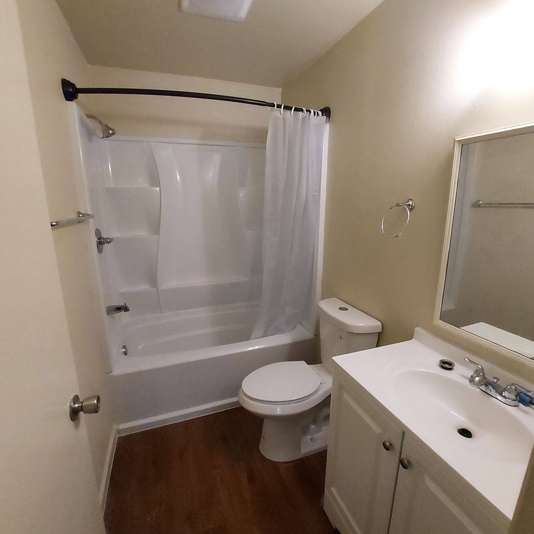 Condo for rent at 8883 Salmon Falls Dr, Sacramento, CA 95826