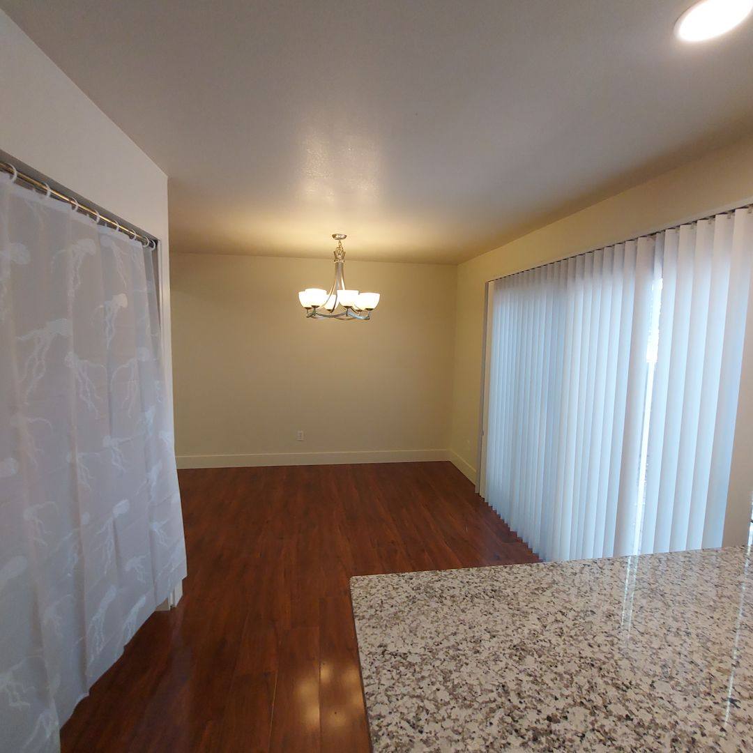 Condo for rent at 8883 Salmon Falls Dr, Sacramento, CA 95826