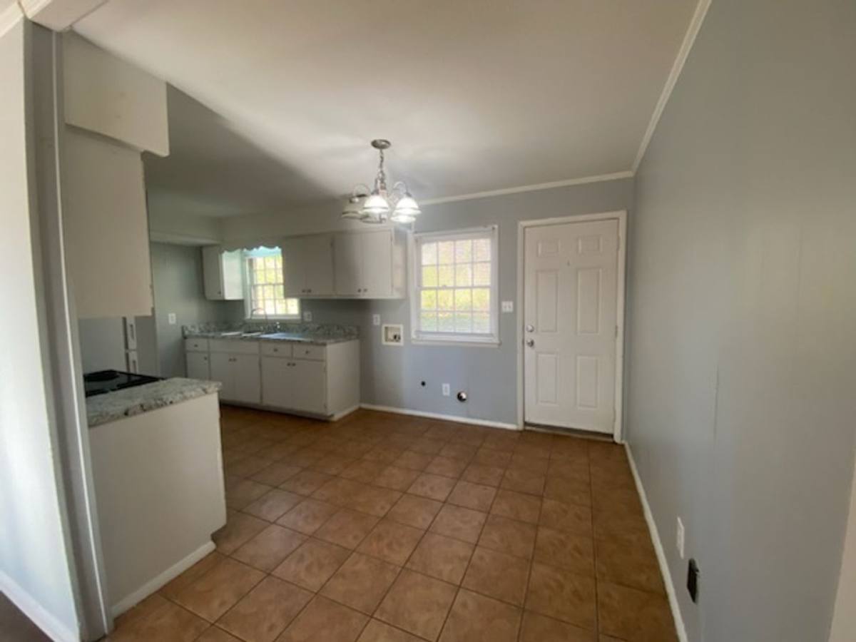 Apartment for rent at 4206 S Dowfield Dr, Fayetteville, NC 28311
