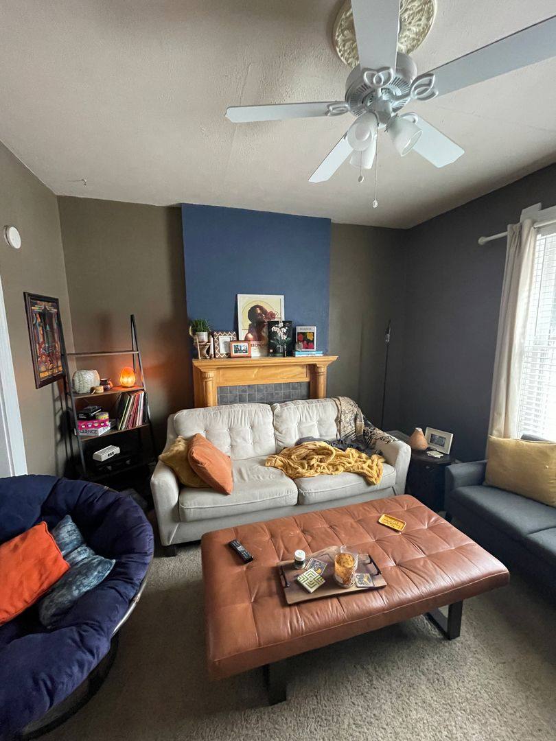 Apartment for rent at 156 S Lincoln St, Denver, CO 80209