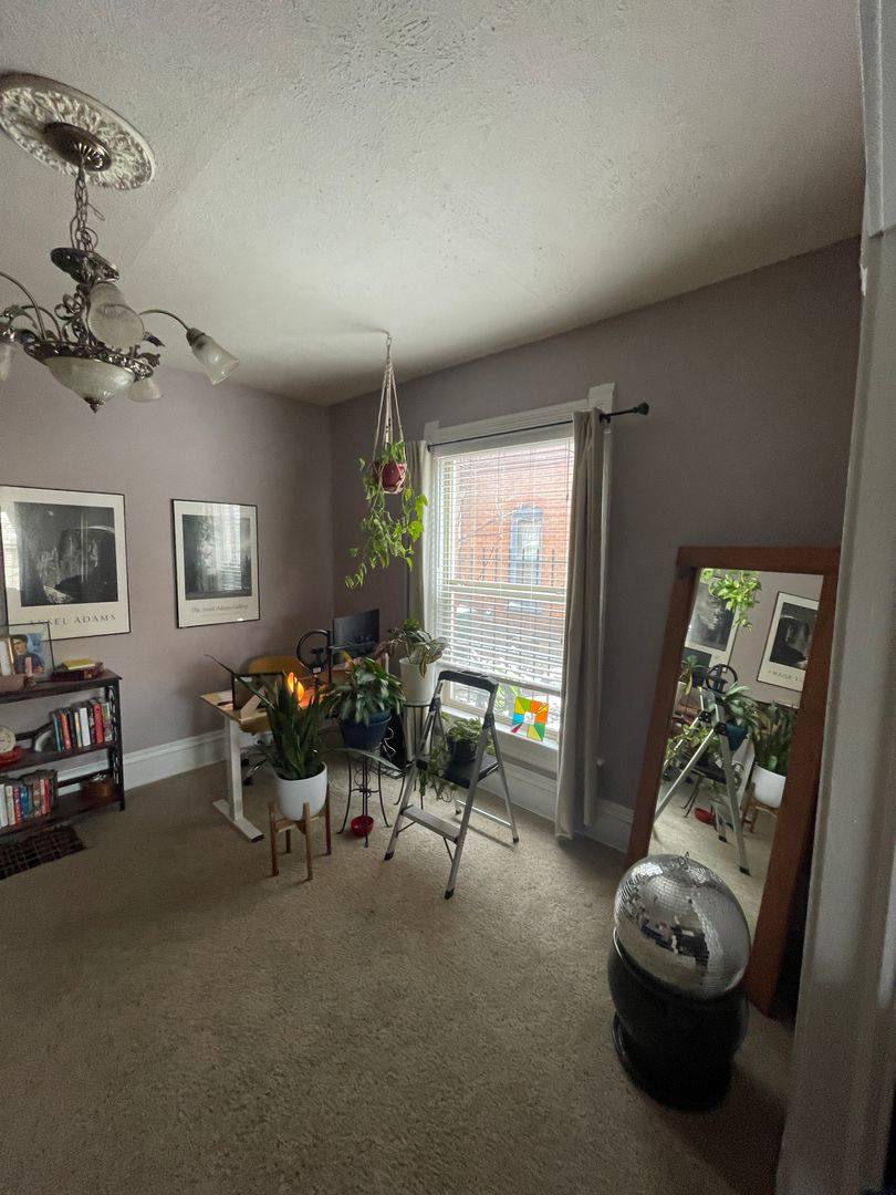 Apartment for rent at 156 S Lincoln St, Denver, CO 80209
