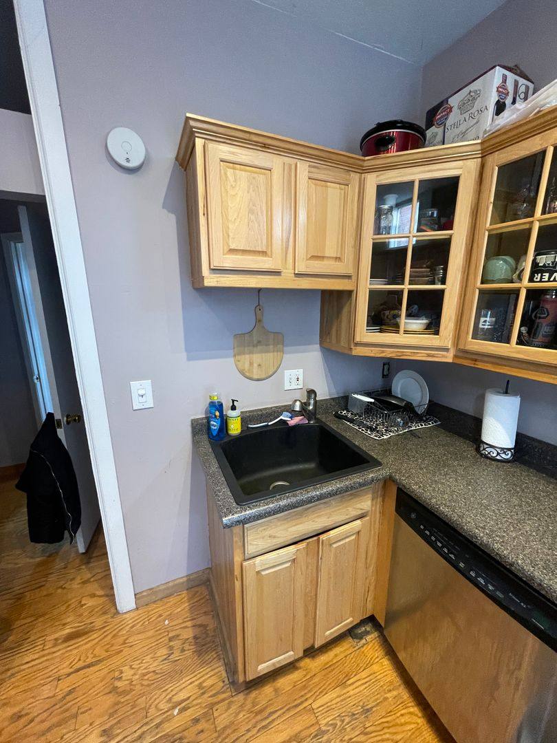 Apartment for rent at 156 S Lincoln St, Denver, CO 80209