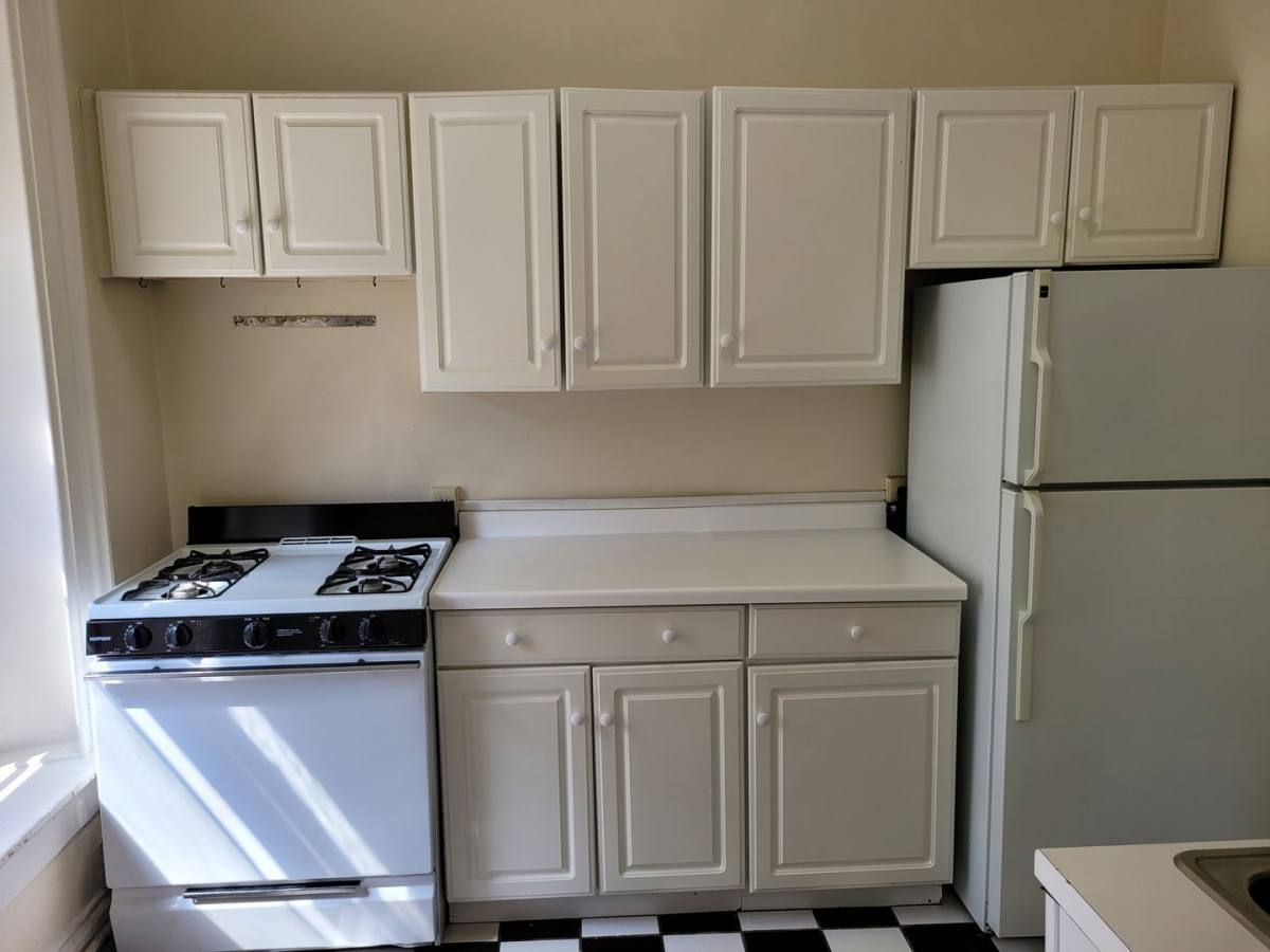 Apartment for rent at 706-08 E Juneau Ave, Milwaukee, WI 53202
