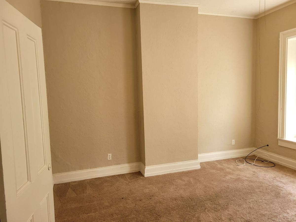 Apartment for rent at 706-08 E Juneau Ave, Milwaukee, WI 53202