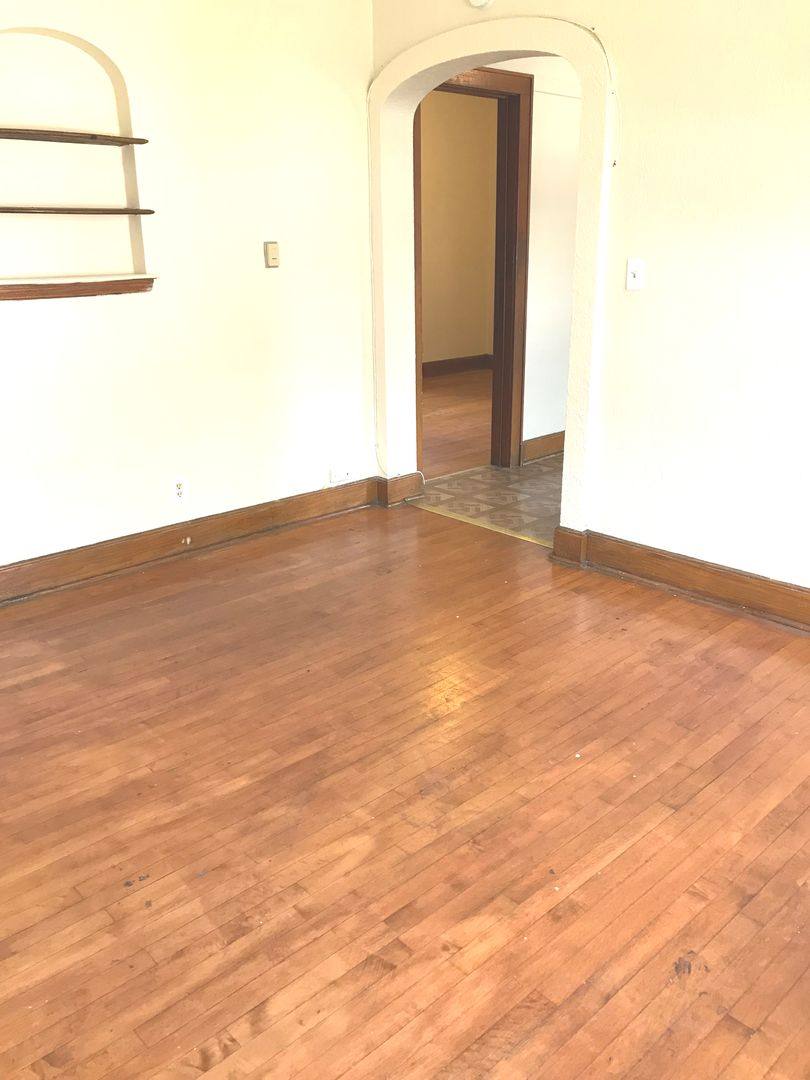 Apartment for rent at 421-425 W Washington St, Milwaukee, WI 53204