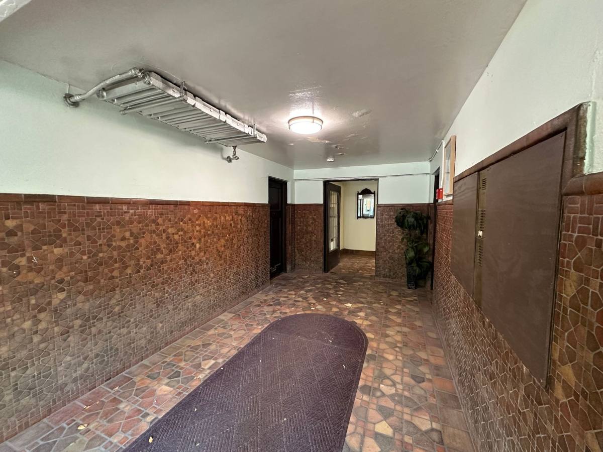 Apartment for rent at 1020 E Lyon St, Milwaukee, WI 53202