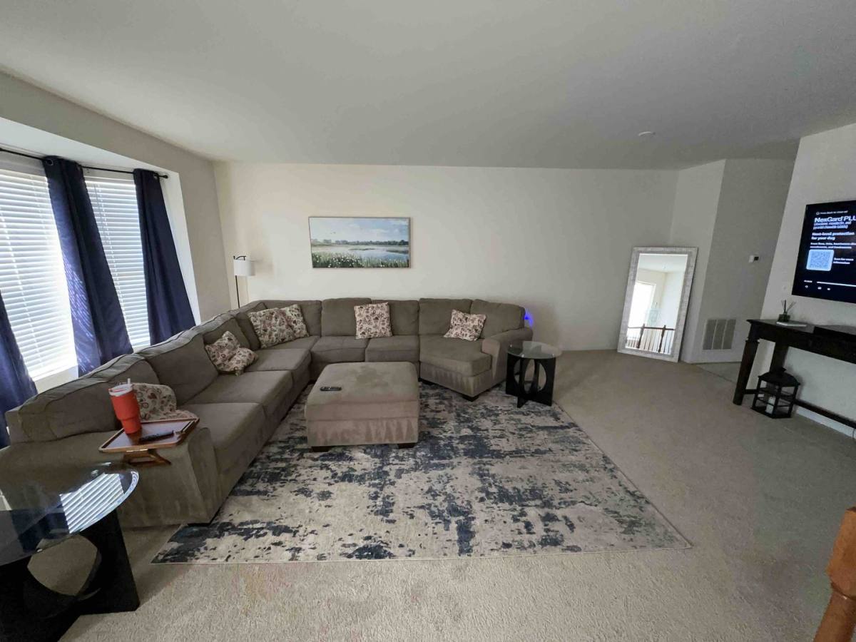 House for rent at 12039 Kemps Landing Circle, Manassas, VA 20109