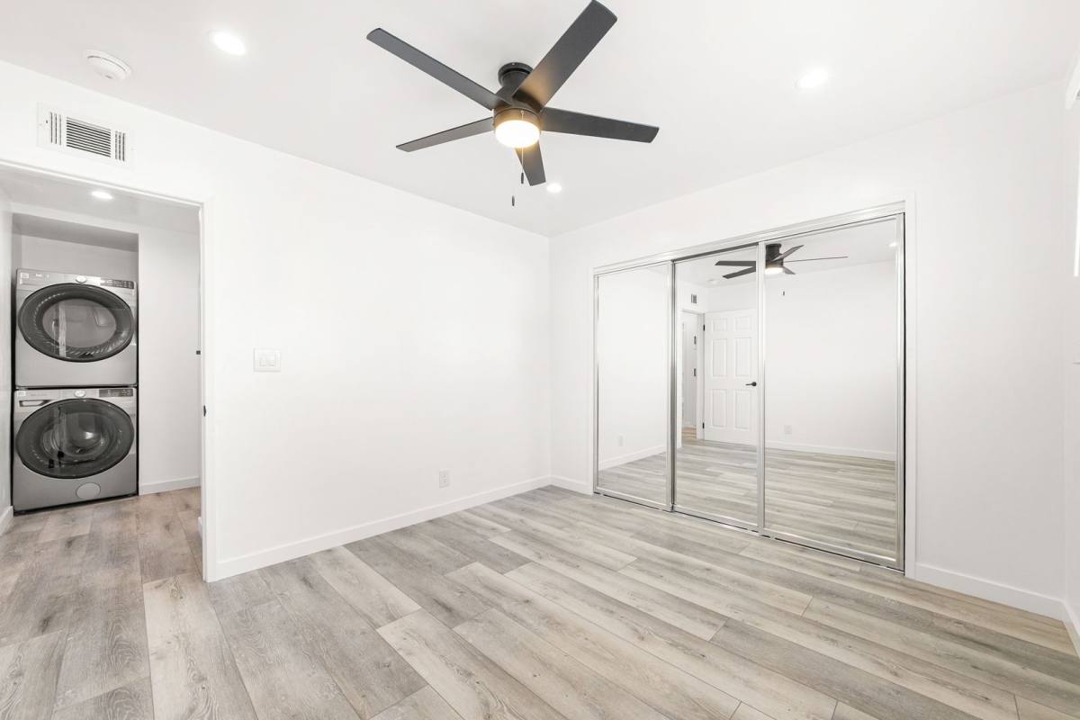 Apartment for rent at 1961 S Garth Ave, Los Angeles, CA 90034