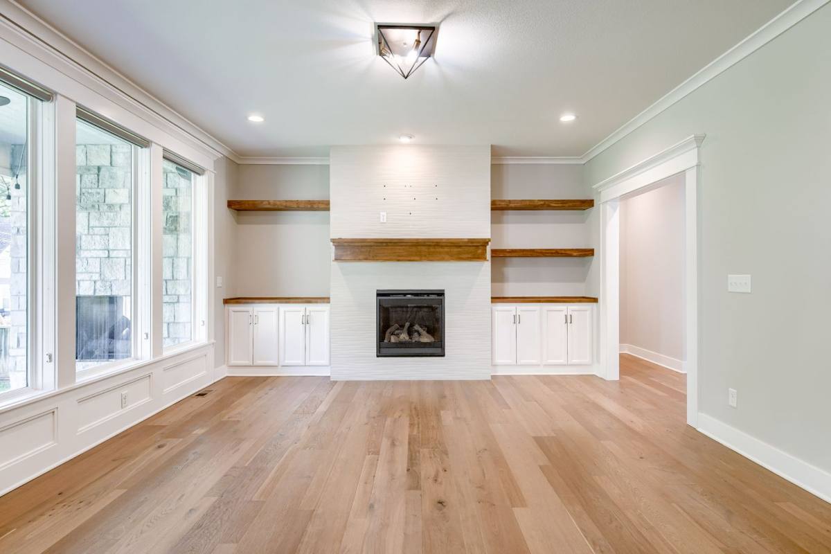 House for rent at 4620 W 70th St, Prairie Village, KS 66208