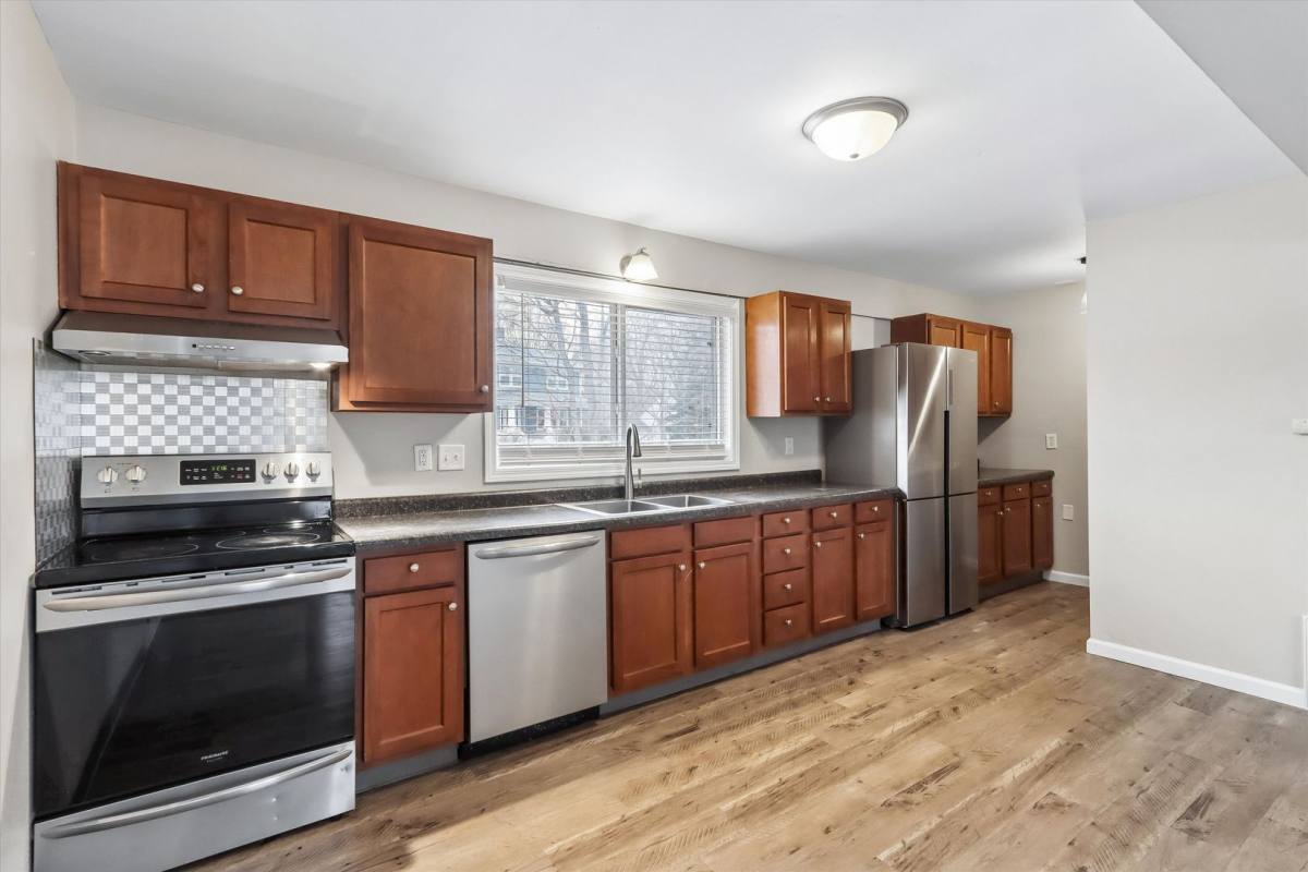 House for rent at 1928 F St, Iowa City, IA 52240