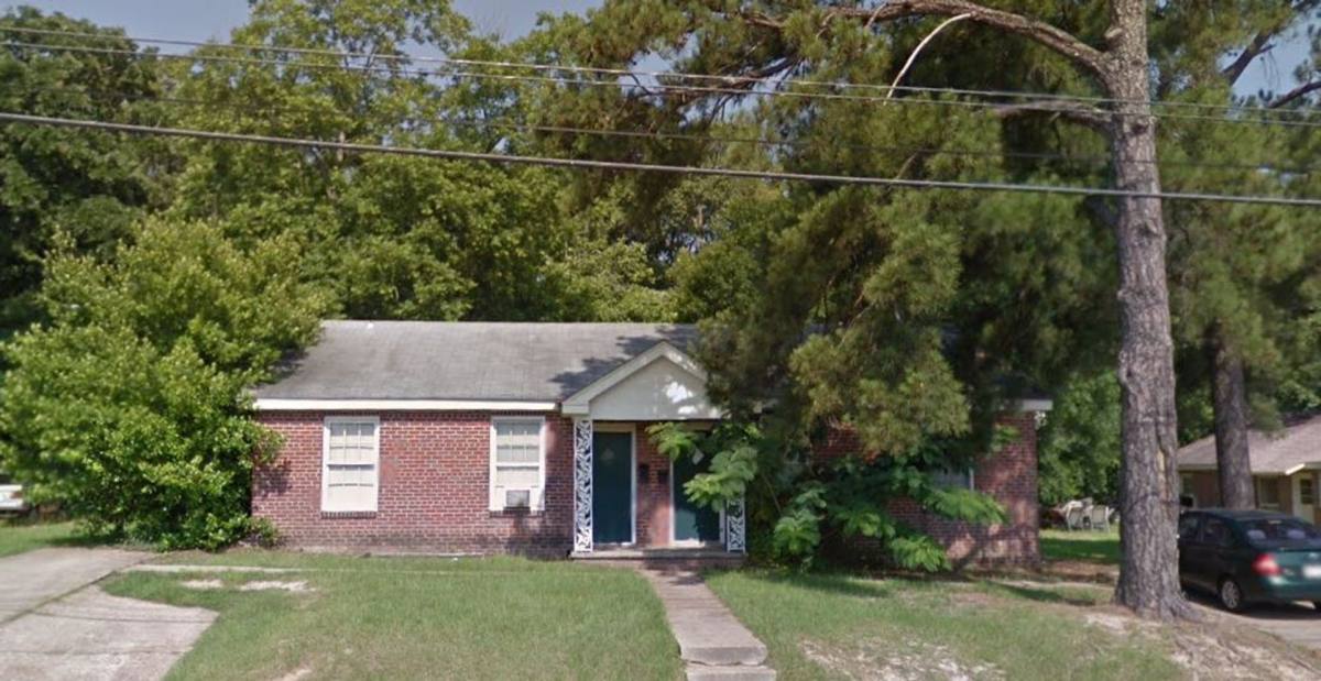 Apartment for rent at 413 415 Everett St, Ruston, LA 71270