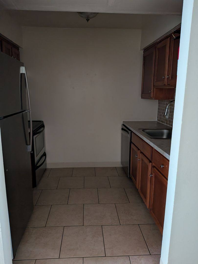 Apartment for rent at 625 Willow St, Highspire, PA 17034