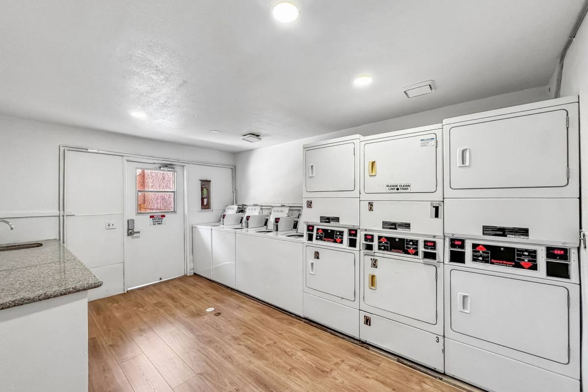 Apartment for rent at 991 W Blaine St, Riverside, CA 92507