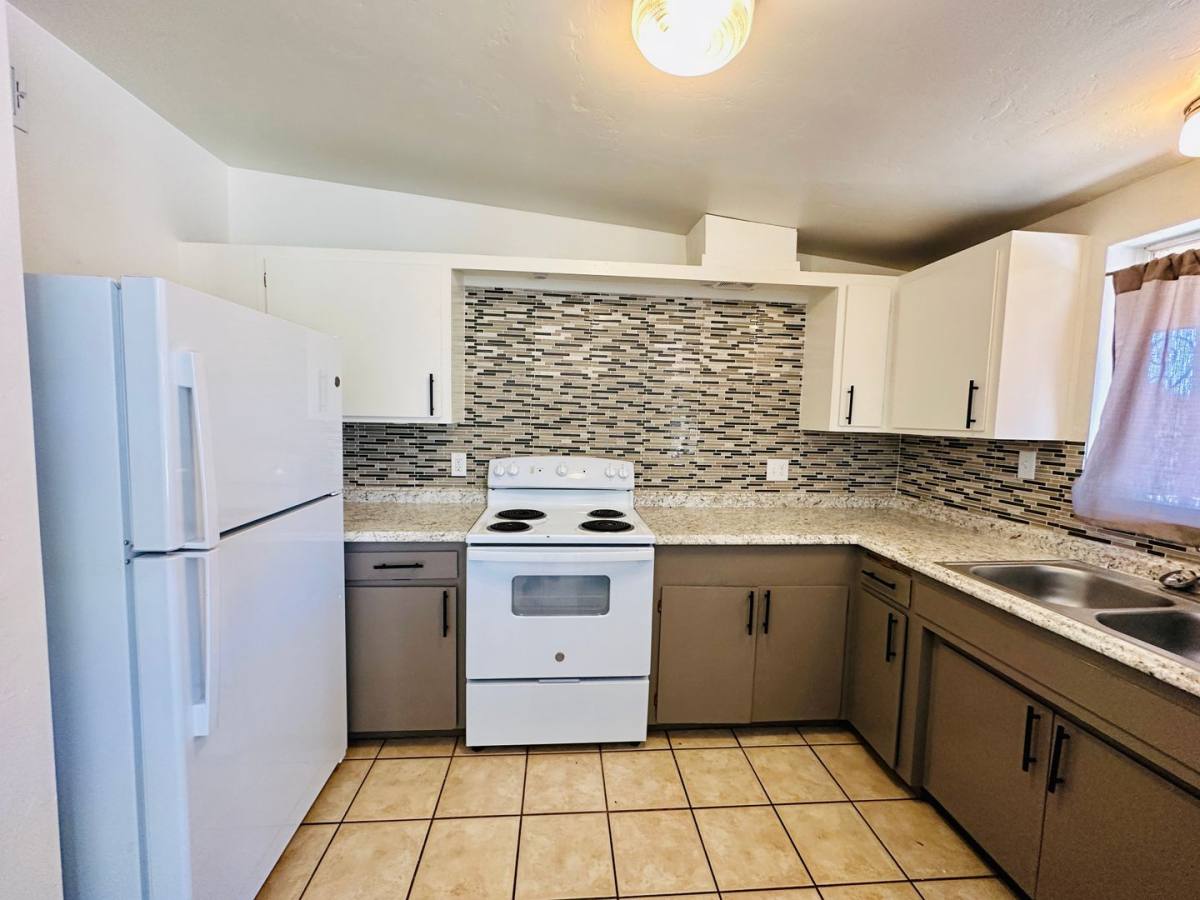 Apartment for rent at 4101-4117 E Brown Way, Tucson, AZ 85711