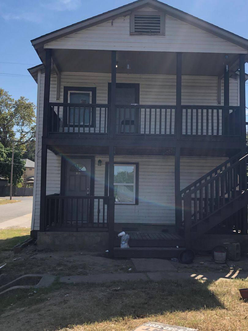 Apartment for rent at 813-815 N 17th St, Fort Smith, AR 72901