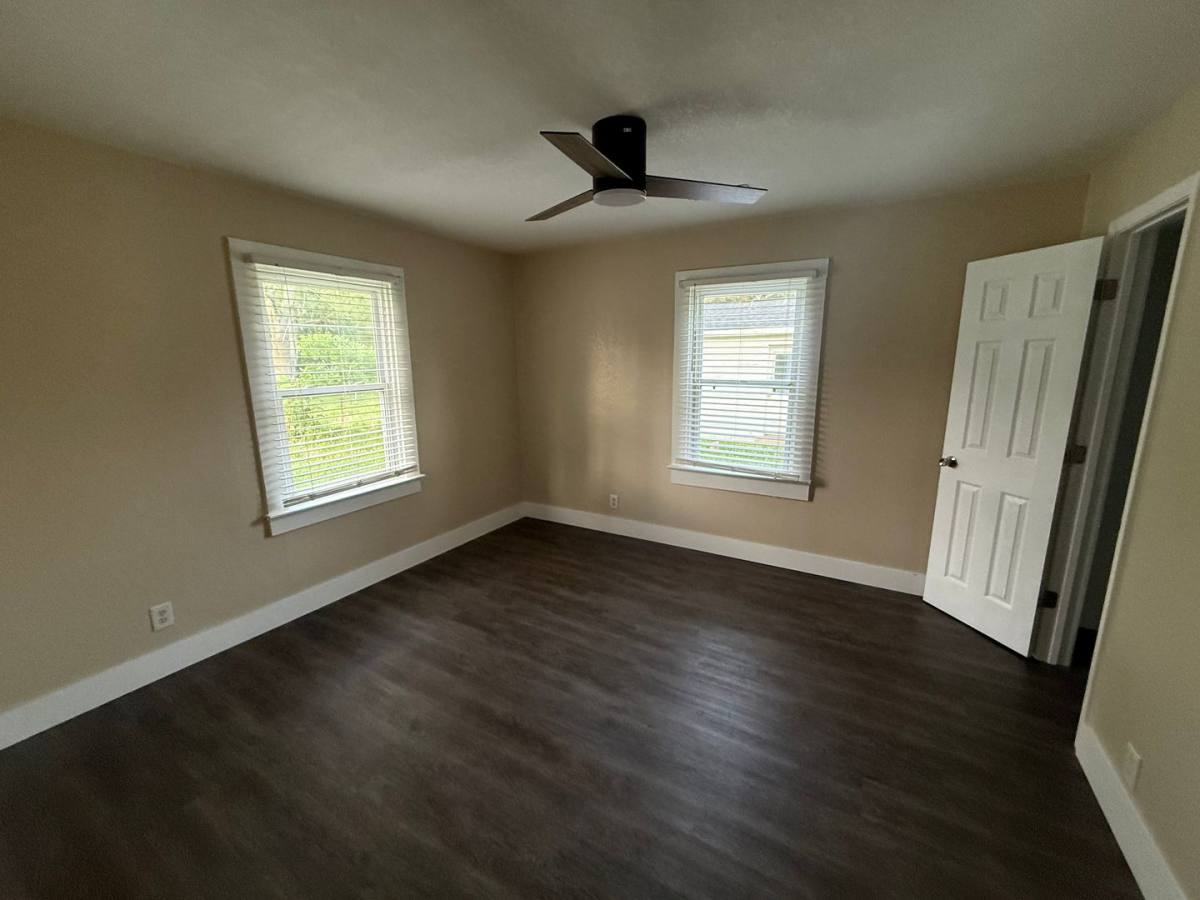House for rent at 3810 Old Mayfield Rd, Paducah, KY 42003