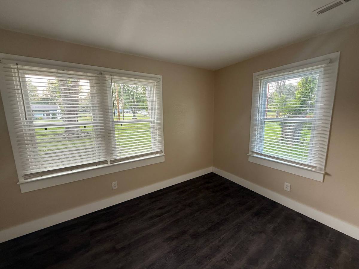 House for rent at 3810 Old Mayfield Rd, Paducah, KY 42003