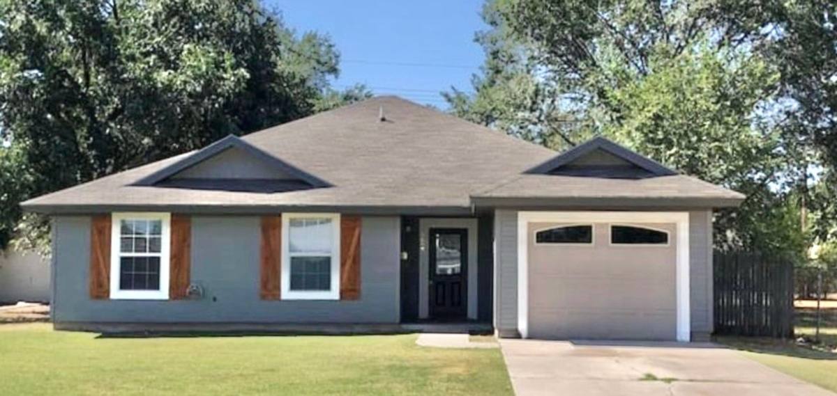House for rent at 2607 30th St, Lubbock, TX 79410