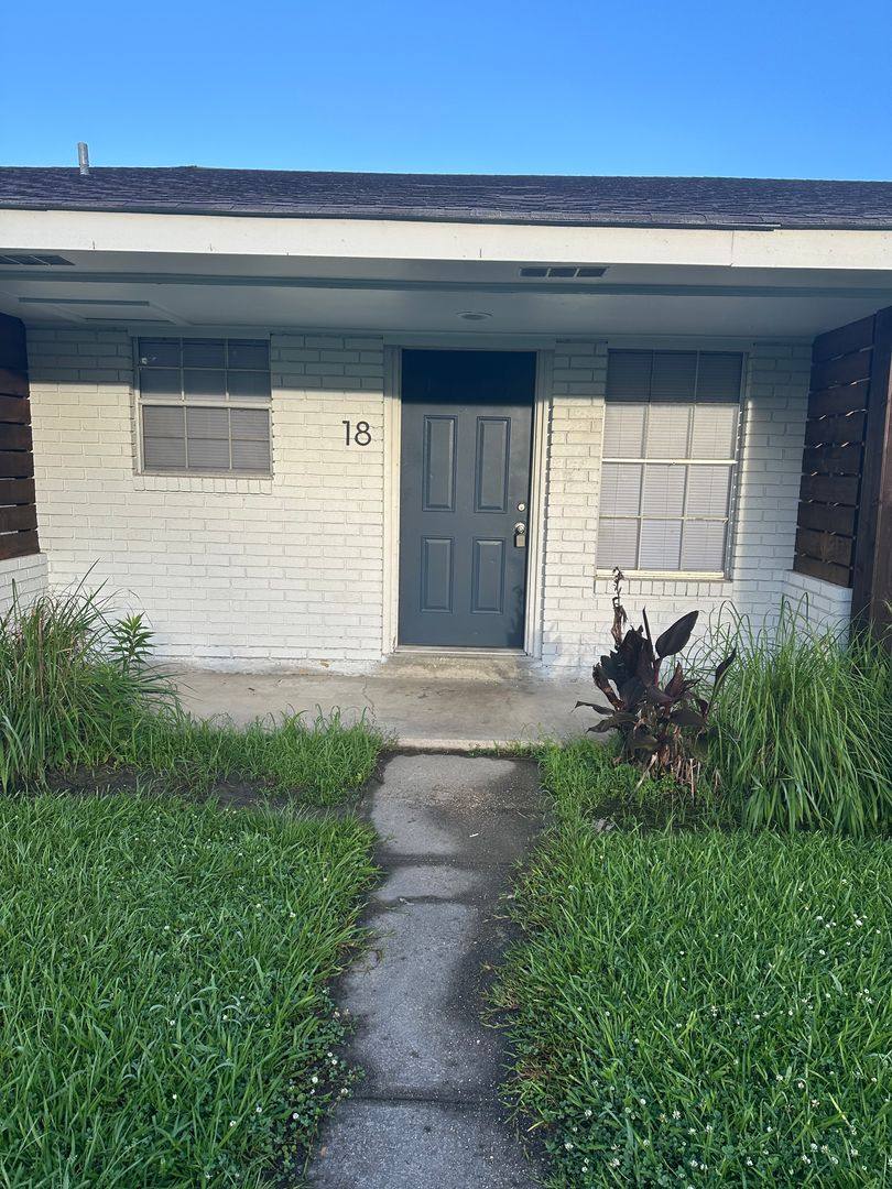 Apartment for rent at 1681 Veterans Ave, Ponchatoula, LA 70454