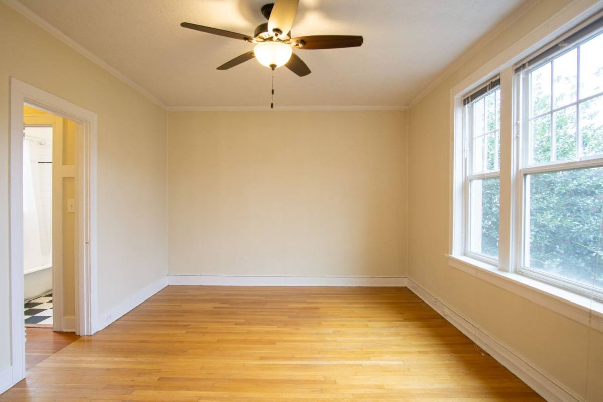 Apartment for rent at 1034 NW 21st Ave, Portland, OR 97209
