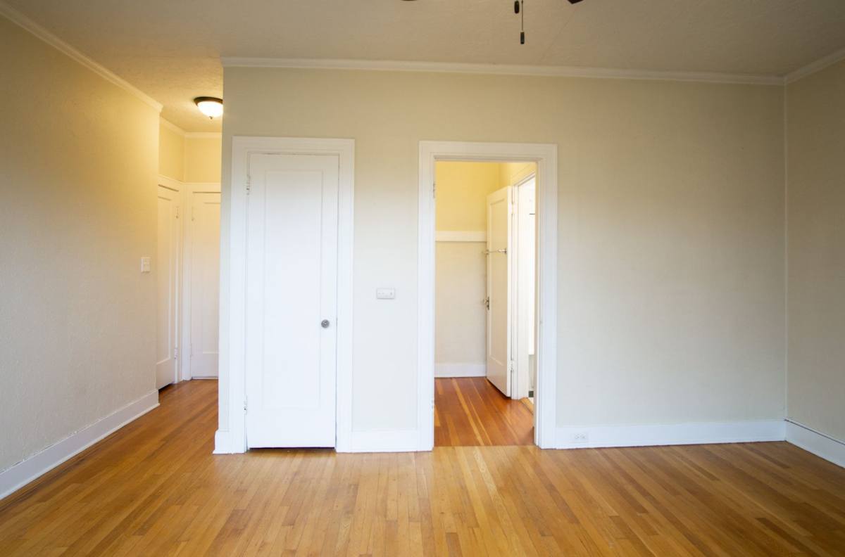 Apartment for rent at 1034 NW 21st Ave, Portland, OR 97209